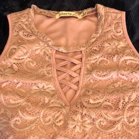 Size Medium Pink Dress - Picture 6 of 8